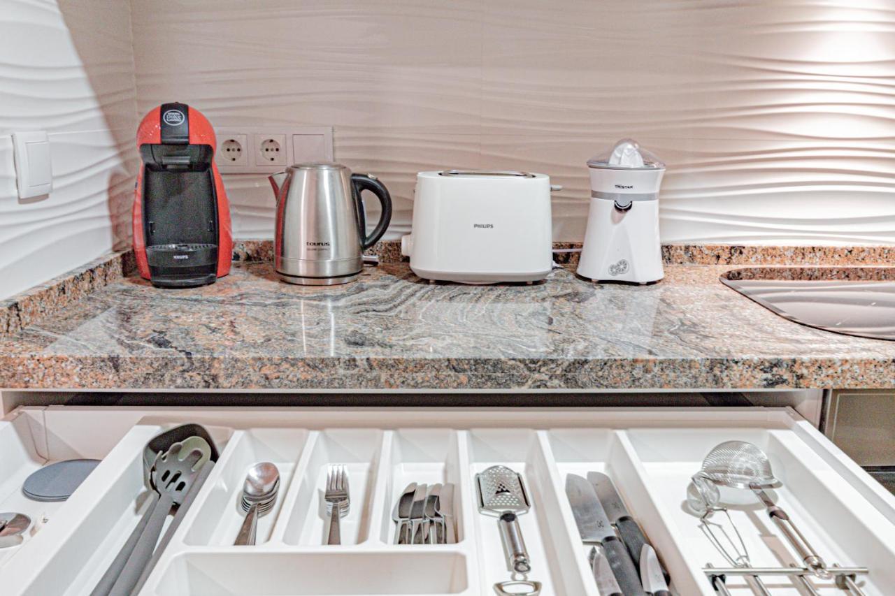 Suncastle Apartamentos Alicante -With Sunny Rooftop Terrace And Barbecue 외부 사진